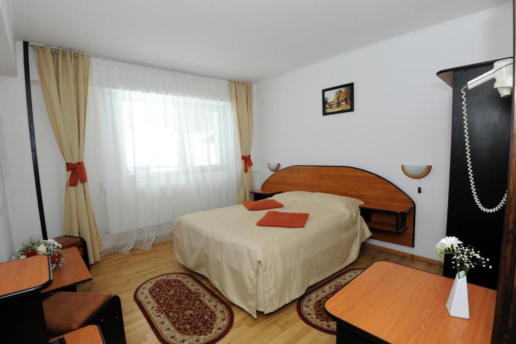 Hotel Gura Diham Buşteni Habitación foto